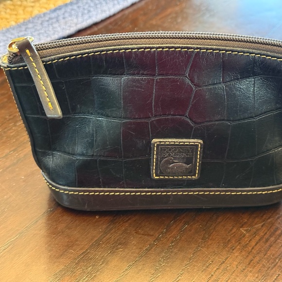 Dooney & Bourke Croc-Embossed Leather cosmetic Pouch Brown - Picture 13 of 15